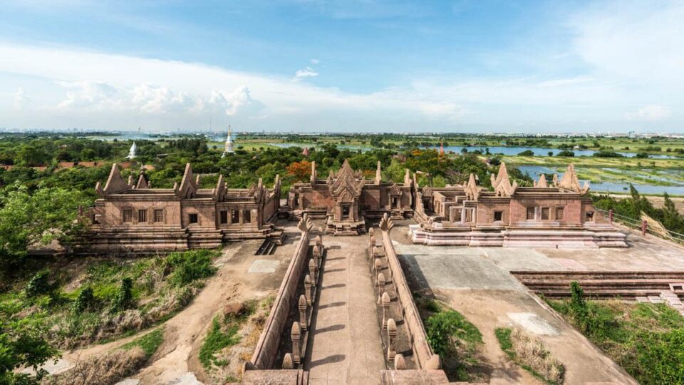 เปิดตำนาน เขาพระวิหาร ศรัทธา ประวัติศาสตร์ และพรมแดนศักดิ์สิทธิ์
